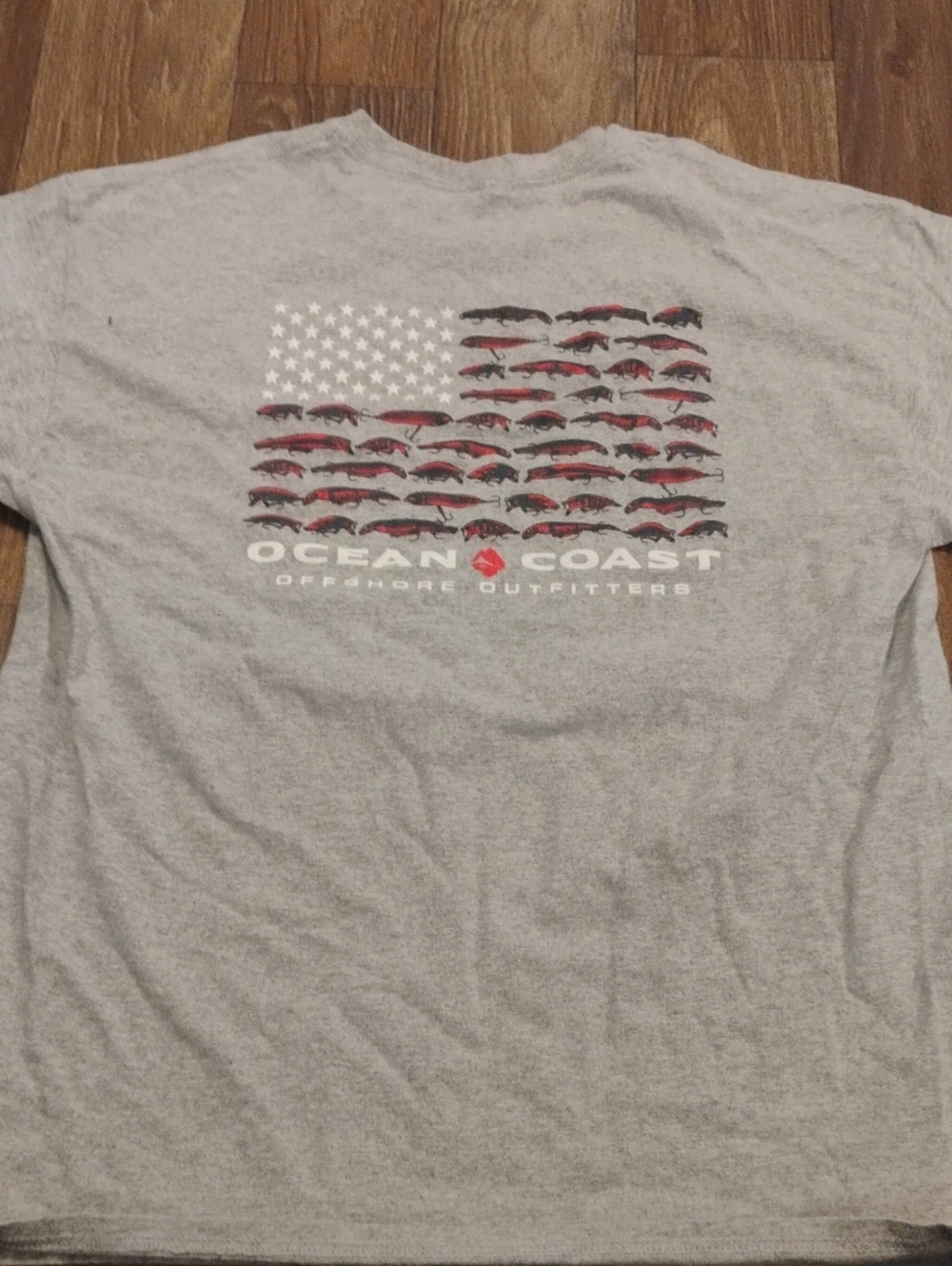 5/$15 Ocean + Coast Men’s Medium Gray Short-Sleeve Tee